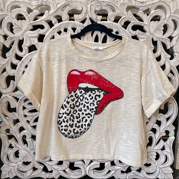 Lelis Tops | Lelis Tee | These Three Boutique - Picture 1 of 2